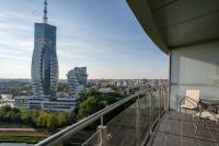 Capital Towers Premium Sunset 15th floor & darmowy parking podziemny - Chambres d'hôtes Rzeszów