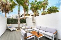 Parque Santiago II Exceptional Duplex with terrace - Chambres d’hôtes Playa de las Américas