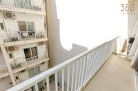 Stunning Seafront 3BR Apt with Terrace in Sliema by 360 Estates - B&B