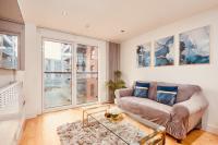 Riverside Leeds Dock Apt Free Secure Parking - B&B