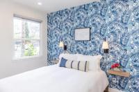 Cheerful 4BD Home in the Heart - B&B San Diego