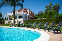 Alojamiento Rural Las Acacias - B&B Cabra