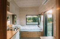 Loire River Tranquility by Tiny Away - Bed and Breakfast Saint-Pryvé-Saint-Mesmin