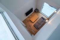 新屋 札幌市中心薄野車程5分鐘 挑高設計客廳 可停車1台 高速Wi Fi 地鐵徒步5分 一站到薄野 - B&B Toyohoro