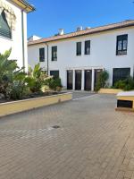 Azahar Centre Apartment & Parking - B&B Cordova