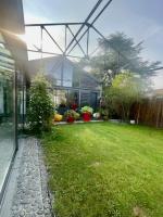 Loft avec Piscine Intérieure et Jardin - B&B