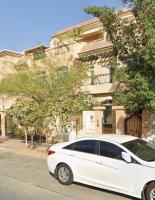 Stylish 3-bedroom plus Maid room - Villa in JVC - Dubai - B&B