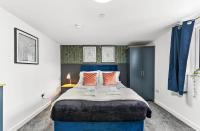 A Stylish Luxury 2 Bedroom Duplex Apartment - Bed and Breakfast