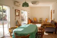 Casa en las sierras con Cine - B&B Juana Koslay