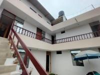 Surf Hostal La Abuelita - B&B Huanchaco