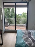 F2 neuf cosy et élégant avec terrasse, parking, WIFI - Bed and Breakfast Chamalières