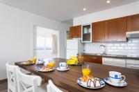 Ancla views FREE WIFI - Bed and Breakfast