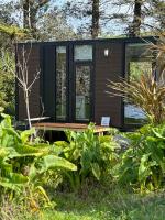 Golden Valley Retreat by Tiny Away - B&B