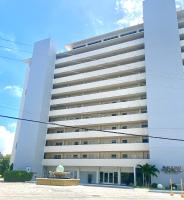 Panoramic luxurious waterfront one bedroom apartment with Miami skyline view Free parking 5min drive to Miami Beach - Chambres d'hôtes Miami Beach