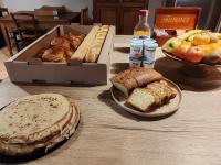 Ar Merglet - Grande longère authentique en Brocéliande - B&B Maxent