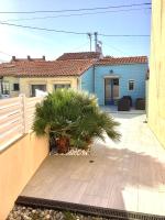 Charmante maison atypique en village - B&B