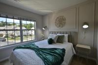 Amazing Renovated Townhouse - Bed and Breakfast Greensboro