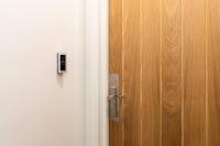 Den - Stylish 1-Bed Apartment 5 - Bed and Breakfast