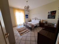 Doppelzimmer mit Balkon und Meerblick