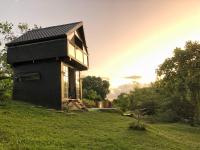 Garden of Faith Lodge - 20 minutes drive from Tagaytay - Bed and Breakfast