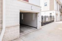 Luxury Downtown Townhome Private Garage Unit 9 - B&B Cleveland