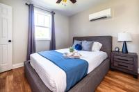 Little Jxn Gem - 5 Mins to Downtown, Walk to JSU - Bed and Breakfast Jackson