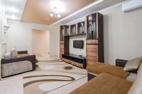 3х комнатная В центре рядом с ТД - Chambres d'hôtes Pavlodar
