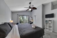 Elegant Comfort - Newly Updated 3BR with Cozy Master Suite - Pet Friendly - B&B
