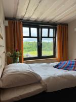 Ülase Riverside Lodge Sleeps 20 and Optional Smoke Sauna - B&B Lohu