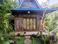 Villa Batari - Artsy Joglo - Private Swimming Pool - B&B Tegalalang
