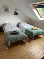 jolie maisonnette proche plage et activités nautiques - B&B Ploudalmézeau