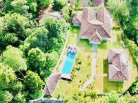 Oak Tree Villa - B&B