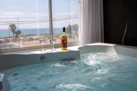 חוויה בכיכר גולד - B&B Netanya