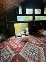 10-Bed Mixed Dormitory Room