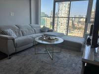 Urban Oasis in Downtown Vancouver 1 Bed 1 Bath - B&B