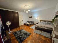 Pet Friendly 2BDR Apartment - B&B Budapest