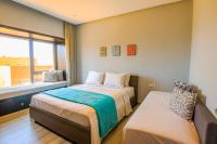 Three-Bedroom Deluxe Apartment