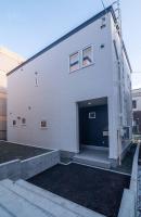 新屋 札幌中心薄野車程4分鐘 挑高設計客廳 和室空間 可停車2台 高速WiFi 豐平川河岸旁 - B&B Toyohoro