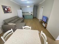 Alex Apartment Lungo Mare Vlore - B&B