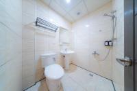 Twin Room with Bathroom