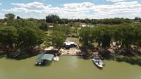 Riverbend Camp - Panache Family Tent with Private Ablution - B&B Christiana