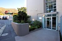 Sunny Central Green Point Apartment - Bed and Breakfast