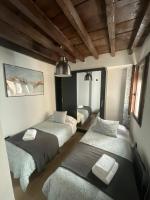 Suite Puerta de la Alhambra - Chambres d’hôtes Grenade