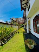 White Horse - B&B Hikkaduwa