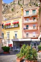 Cali Suites Mergellina - B&B