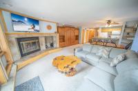 Liftside 201 by SummitCove Lodging in Colorado - B&B Keystone