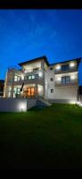 The Hillside Villa - Ferienwohnung