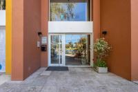 Divino dto zona centro con cochera y terraza con solarium propia - B&B Pinamar