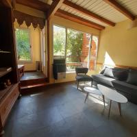 Amancay y Bandurrias - B&B