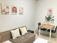 Bright & Modern Condo - B&B Chiang Mai